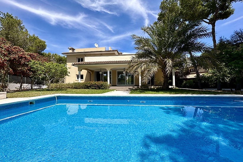 Geräumige Villa im mediterranen Stil in Sol de Mallorca