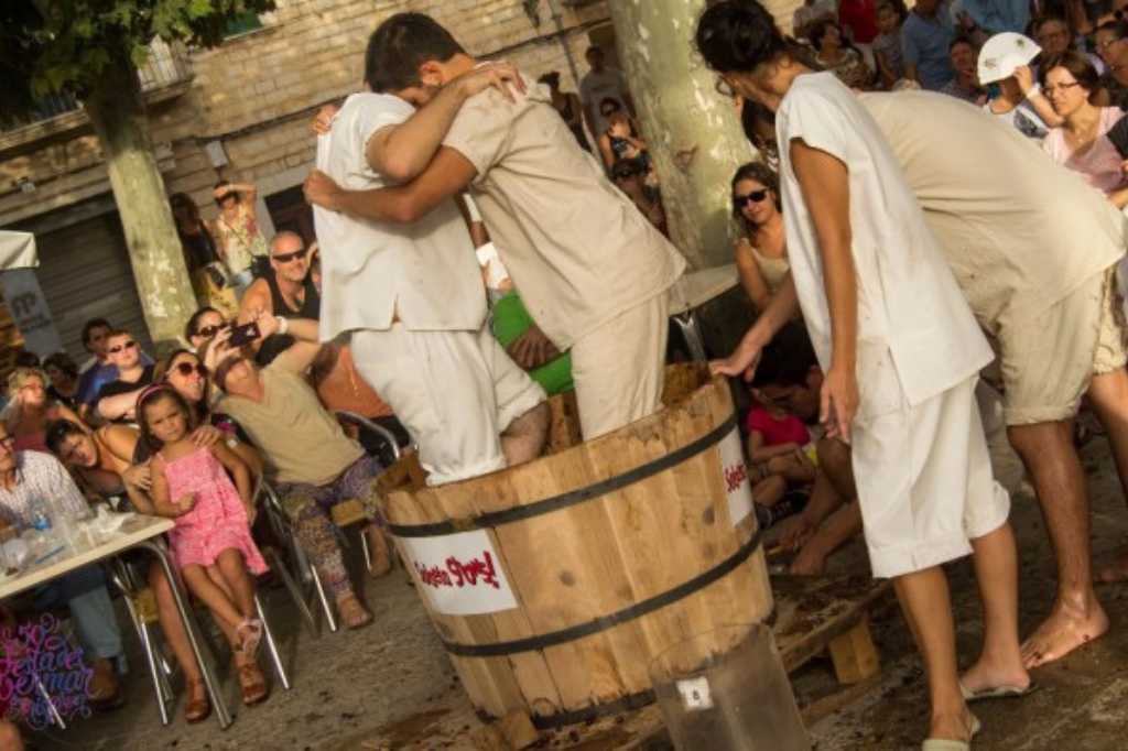 Aufregendes Wein- und Weinwerffest in Binissalem: Festa des Vermar und Festa dels Trepit