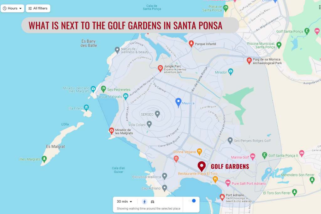 Was befindet sich neben dem Golf Gardens-Komplex?