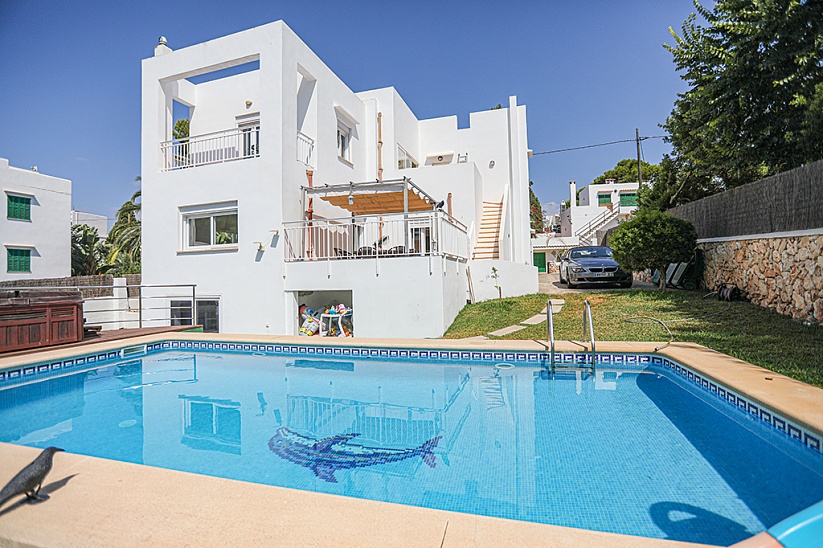 Villa mit Garten und Pool in Strandnähe in Cala Dor