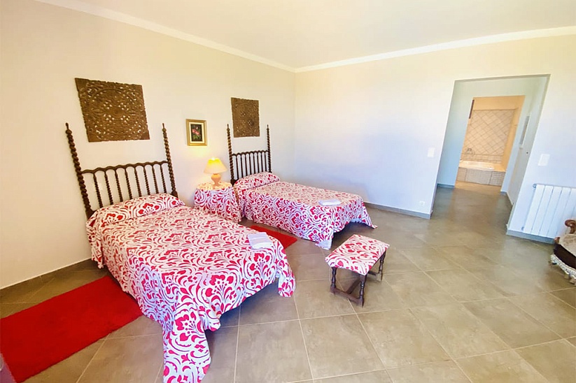 Luxuriöse Finca mit 6 Schlafzimmern in Portocolom