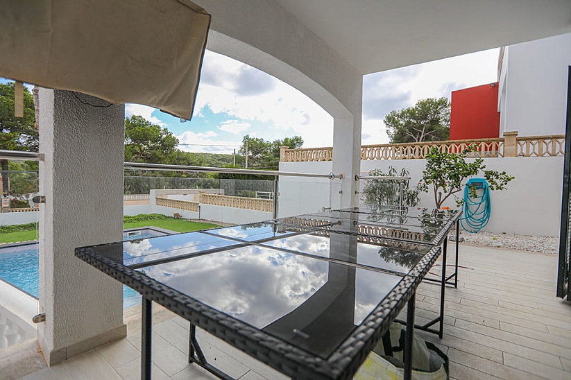 Villa mit Pool in einer angesehenen Gegend in El Toro
