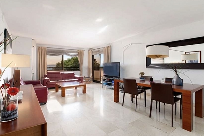 Schöne Wohnung mit Meerblick in Palma