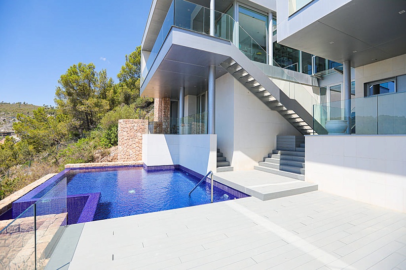 Luxusvilla mit fantastischem Blick auf die Bucht von Palma in Son Vida