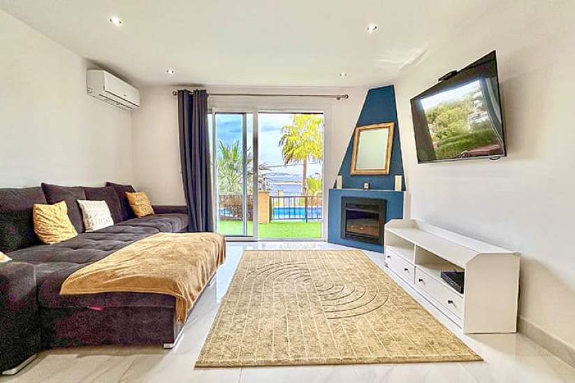 Ausgezeichnete Wohnung mit Meerblick in Cala Vines