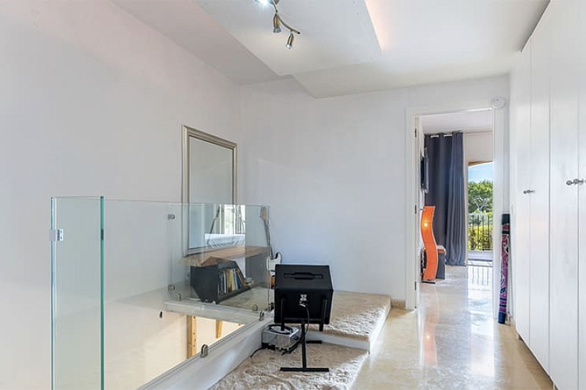 Schöne Maisonette-Wohnung in einem Luxus-Komplex in Nova Santa Ponsa