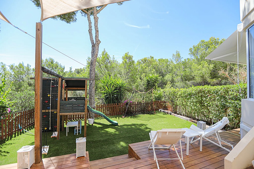 Luxuswohnung mit Garten und Terrasse in Cas Catala