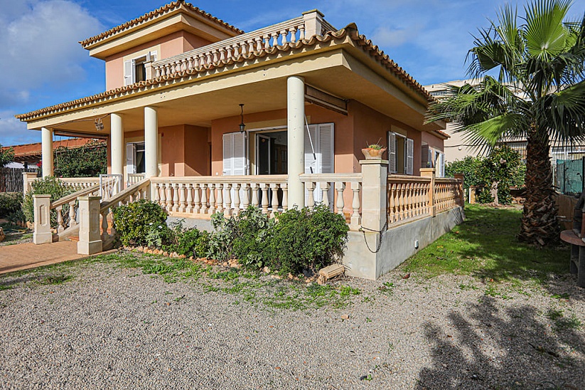 Geräumiges Einfamilienhaus mit Garten in Badia Gran