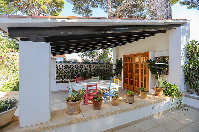 Schöne und stilvolle Villa mit Garten und Pool in Can Pastilla