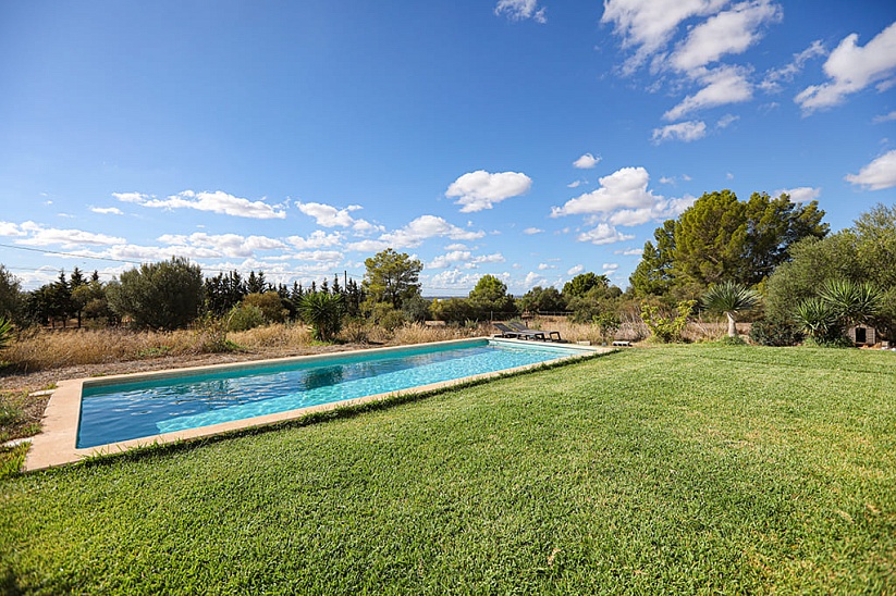 Großes Familienhaus mit Swimmingpool in der Nähe von Palma, in Puntiro