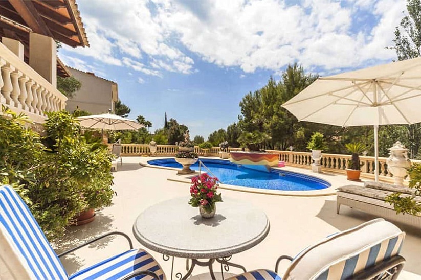 Schöne Villa mit Pool in Costa de la Calma
