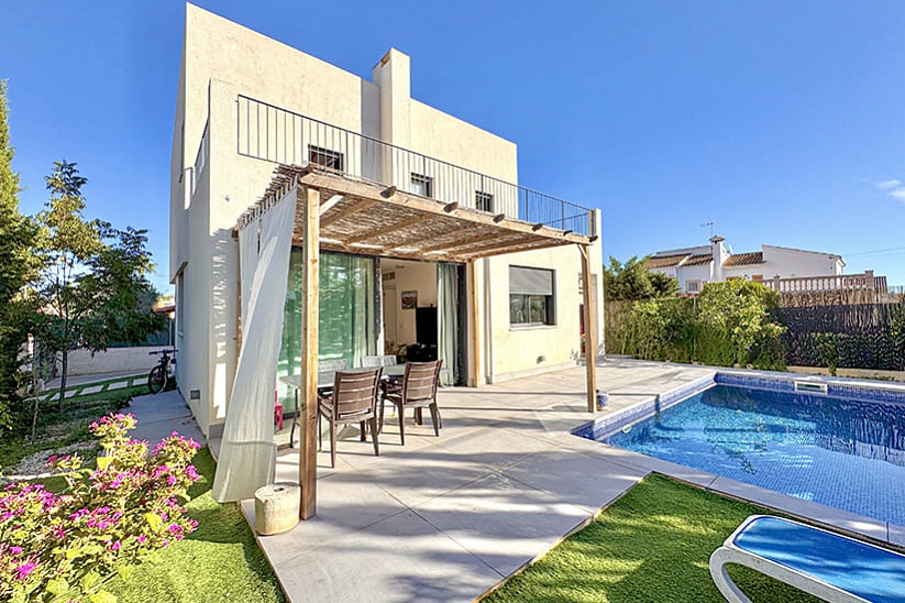 Modernes Haus mit privatem Pool in Son Ferrer, in der Nähe von Port Adriano