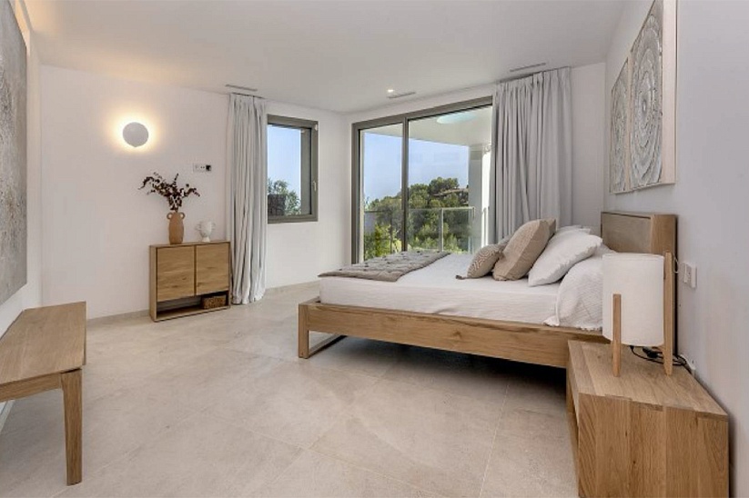 Fantastische neue moderne Villa mit Meerblick in Costa den Blanes