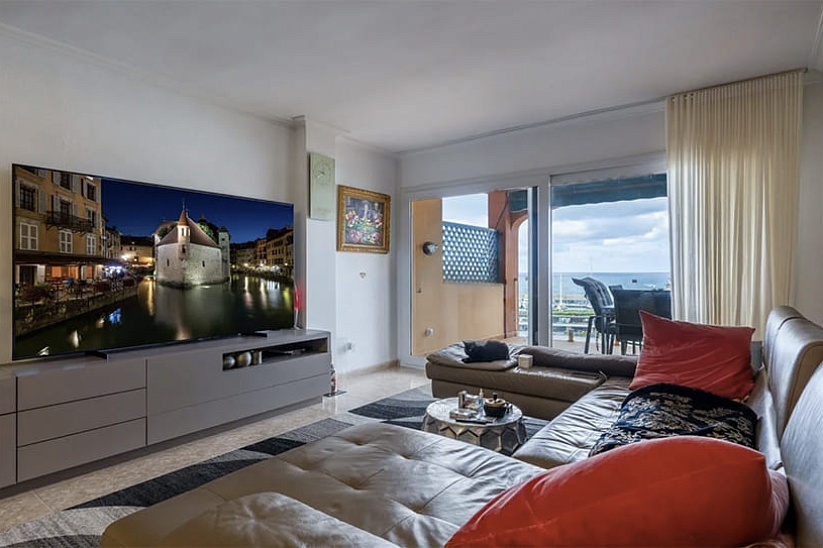 Apartment mit Panoramablick auf das Meer in Port Adriano, El Toro