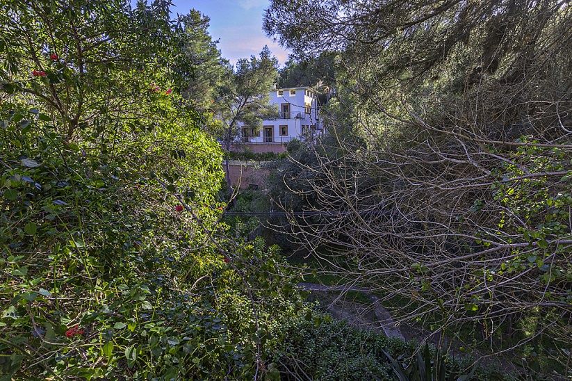 Schöne Villa in einer ruhigen Gegend nahe dem Strand in Cala Viñas
