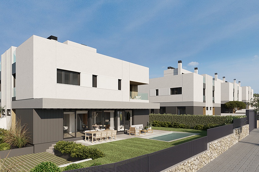 Brandneue moderne Villa mit Garten und Pool und Meerblick in Puig de Ros