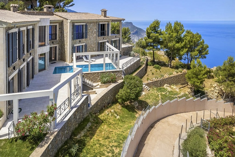 Beeindruckende Villa mit fantastischem Meerblick