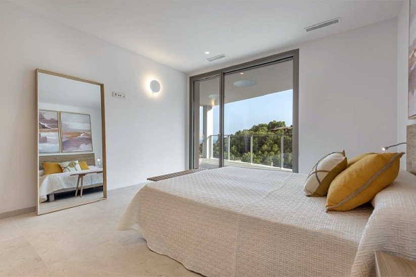 Fantastische neue moderne Villa mit Meerblick in Costa den Blanes