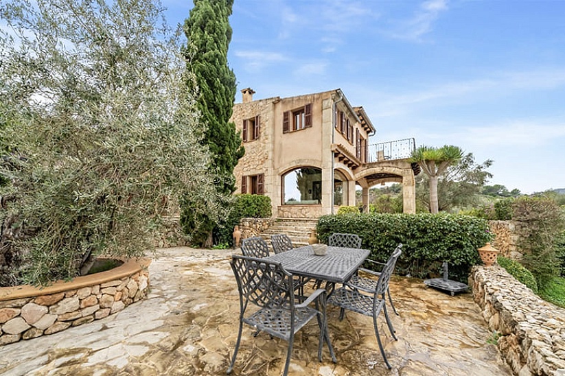 Hochwertige Finca in Selva mit Gästehaus und Pool