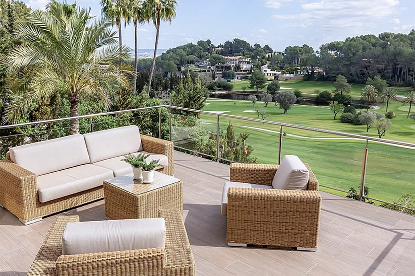 Luxusvilla mit Blick auf den Golfplatz in Son Vida