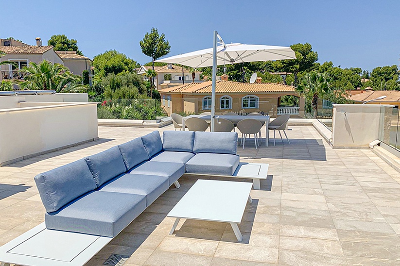 Neue Luxusvilla mit Meerblick in Santa Ponsa