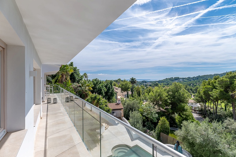 Atemberaubende neue Villa mit Meerblick in Son Vida