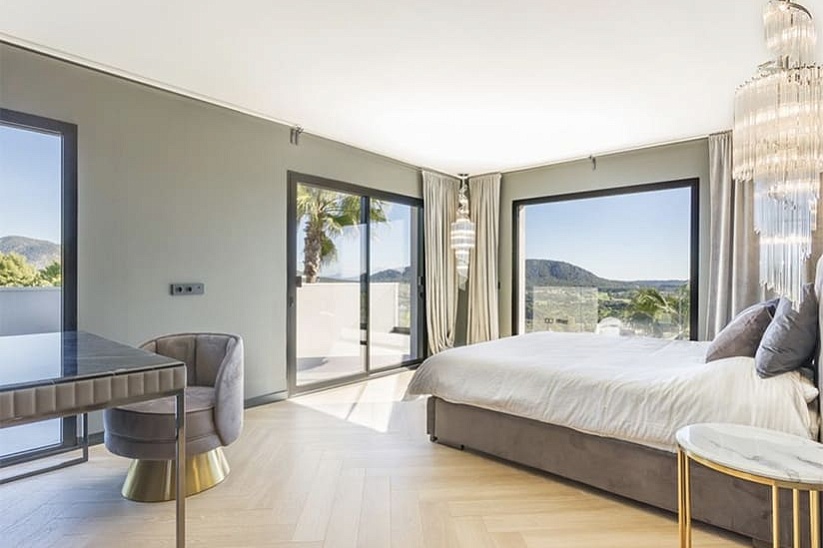 Premium-Villa mit fantastischem Meerblick in Santa Ponsa