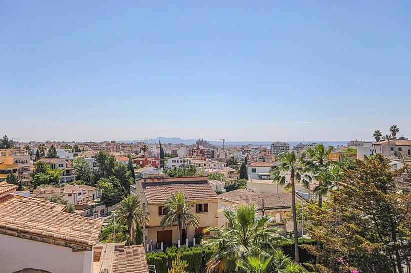 Villa mit Blick auf die Kathedrale in einer prestigeträchtigen Gegend in Palma