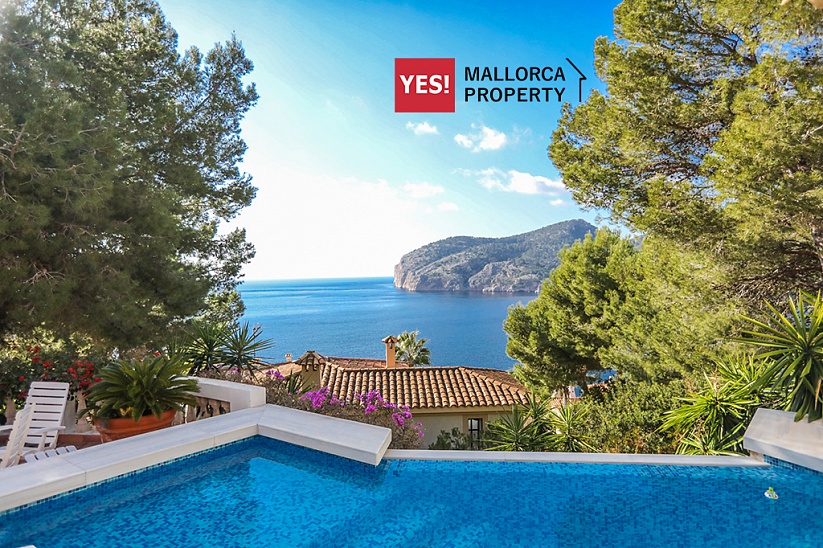 Fantastische Villa im traditionellen Stil mit Panoramablick auf das Meer  Camp de Mar