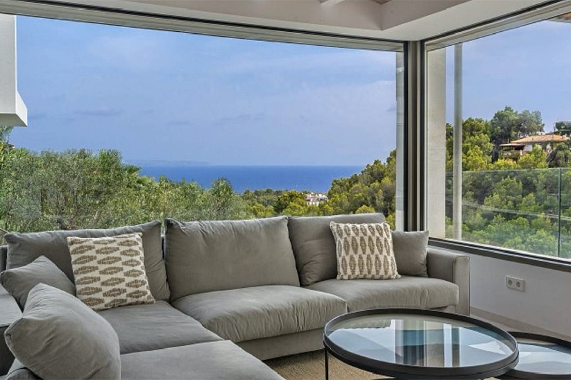 Fantastische neue moderne Villa mit Meerblick in Costa den Blanes