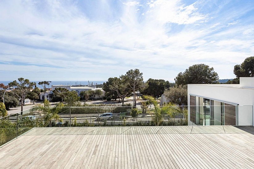 Neue Luxusvilla mit Meerblick in Sol de Mallorca