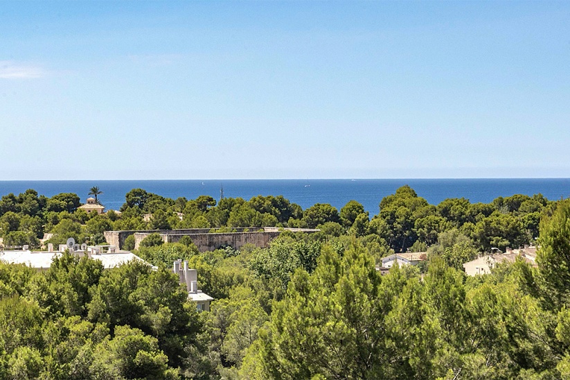 Schönes Stadthaus mit Meerblick in Bonanova, Palma