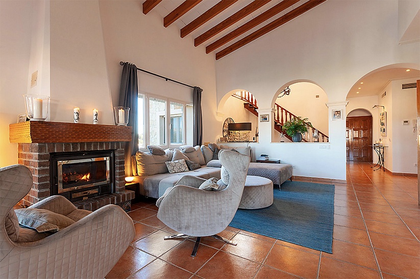 Luxuriöse Villa im mediterranen Stil in einer prestigeträchtigen Gegend in Nova Santa Ponsa
