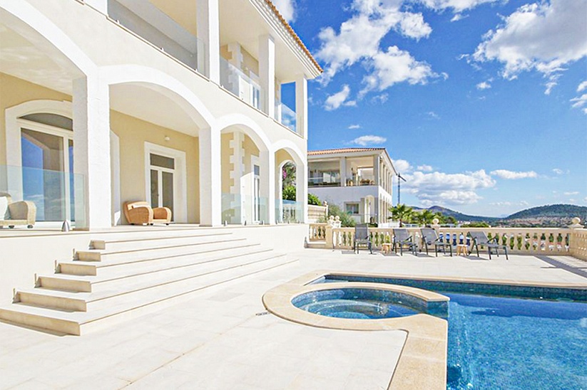 Wunderbare Villa mit fantastischem Meerblick in Santa Ponsa