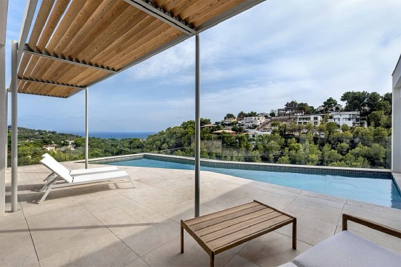 Fantastische neue moderne Villa mit Meerblick in Costa den Blanes