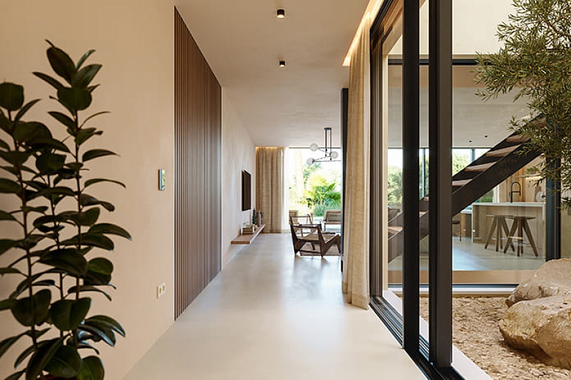 Neue moderne Villa im Bau in luxuriöser Lage in El Toro