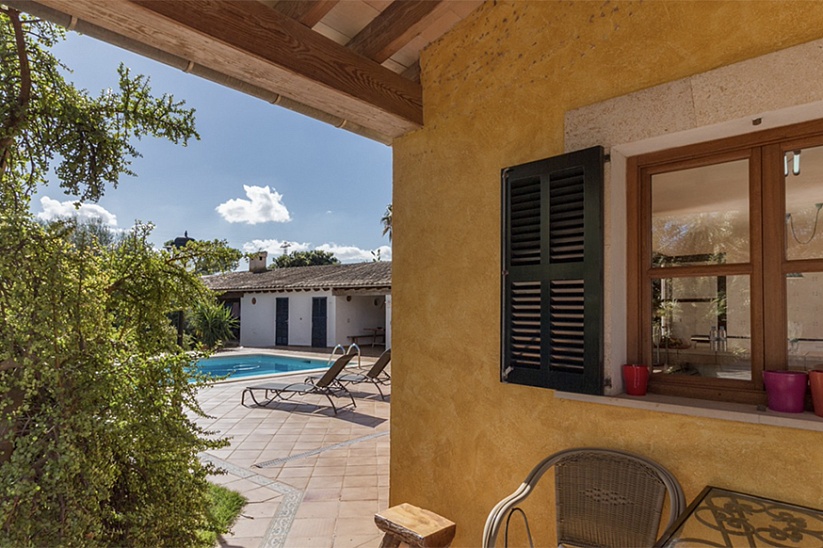 3 schlafzimmer villa mit schwimmbad in Santa Maria del Cami