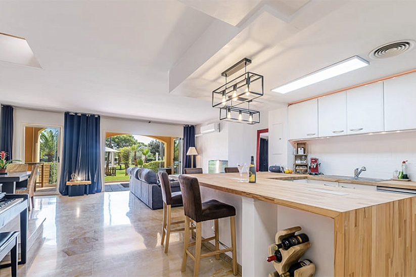 Schöne Maisonette-Wohnung in einem Luxus-Komplex in Nova Santa Ponsa