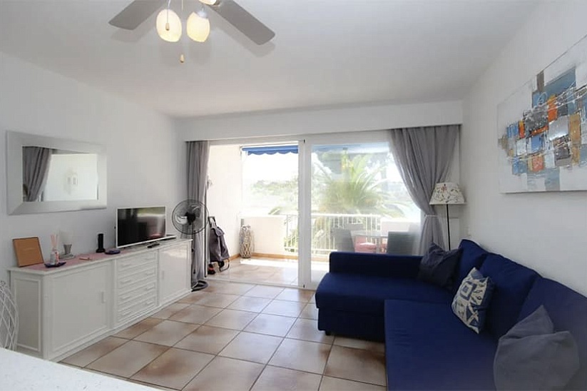 Apartment in erster Meereslinie in Santa Ponsa mit direktem Strandzugang